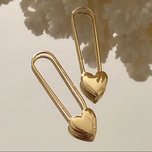 Safety Pin Heart Earrings - Picture 4 of 6